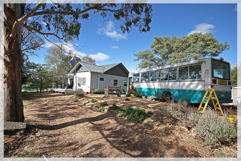 Photo of property in 332 Foxton Shannon Road, Foxton, 4893