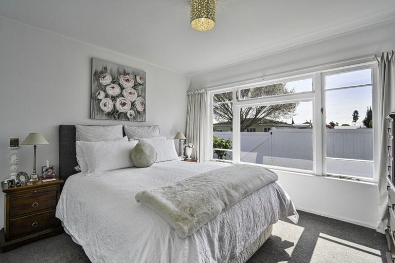 Photo of property in 1/403 Sylvan Road, Parkvale, Hastings, 4122