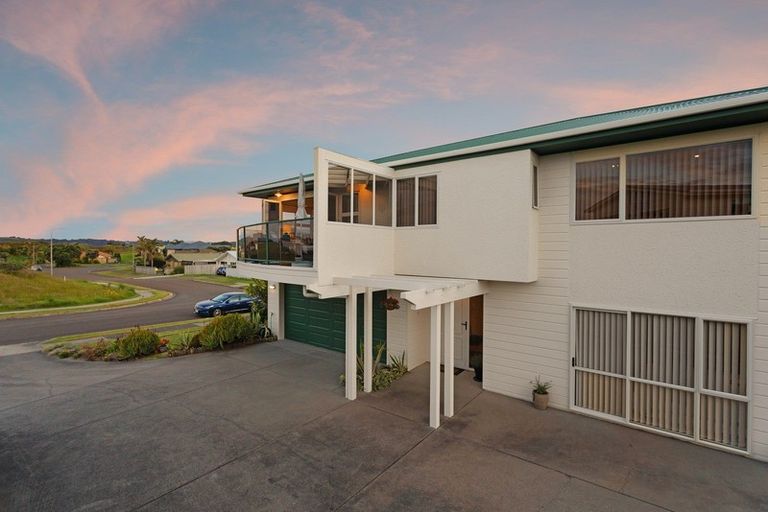Photo of property in 8 Te Taiawatea Drive, Ohope, 3121