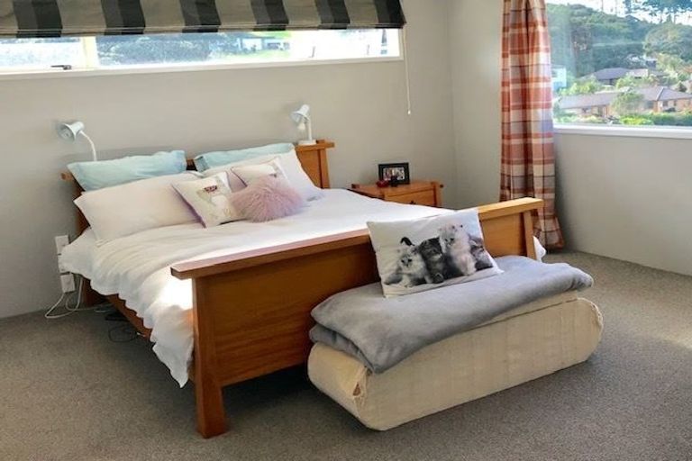 Photo of property in 1/49 Ferry Road, Arkles Bay, Whangaparaoa, 0932