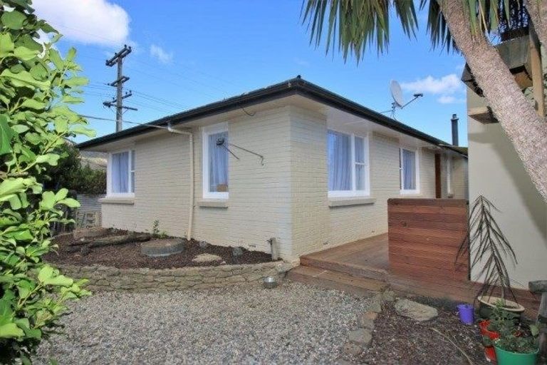 Photo of property in 73 Mcdonald Street, Mosgiel, 9024