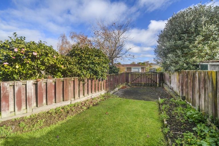 Photo of property in 11 Drury Street, Cloverlea, Palmerston North, 4412