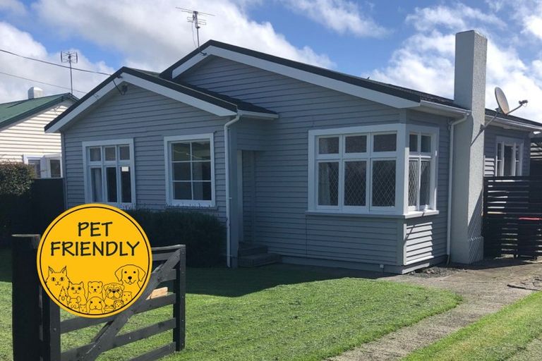 Photo of property in 15 Paritutu Road, Spotswood, New Plymouth, 4310