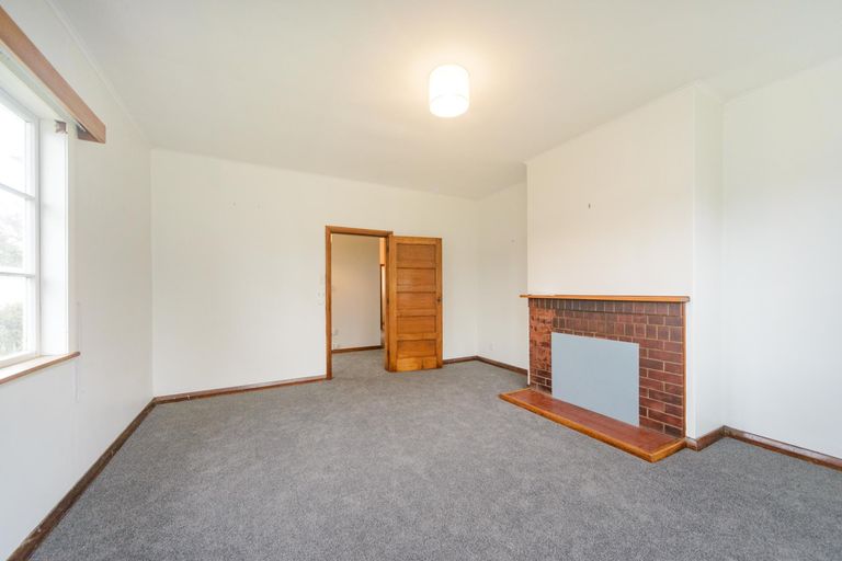 Photo of property in 4 Savage Crescent, West End, Palmerston North, 4412