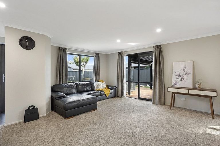 Photo of property in 10 Didham Drive, Mosgiel, 9024