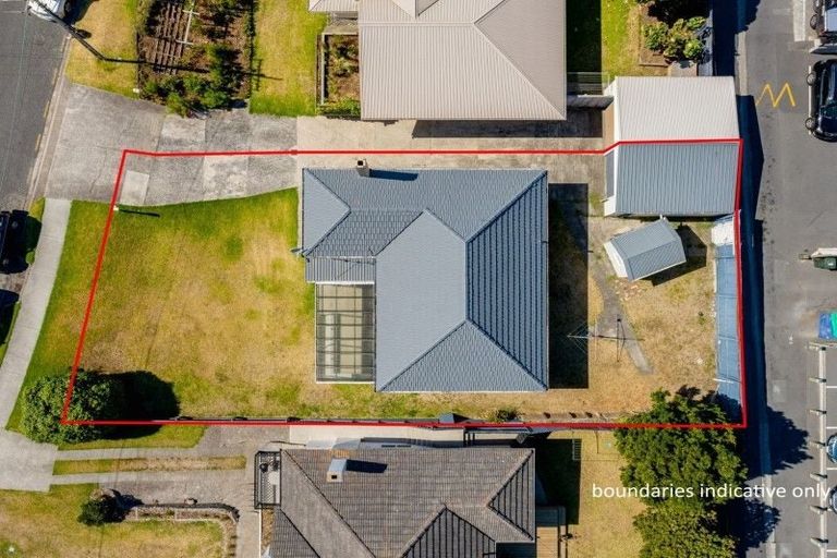 Photo of property in 6 Pitau Road, Mount Maunganui, 3116