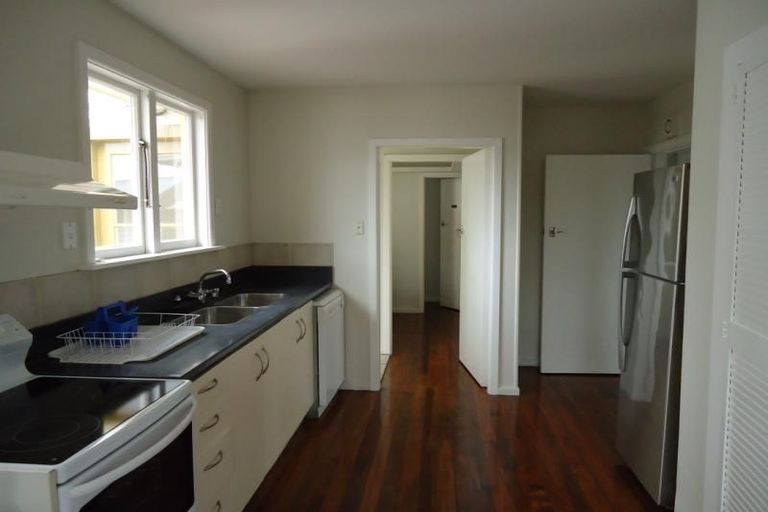 Photo of property in 8 Wentworth Street, Ilam, Christchurch, 8041