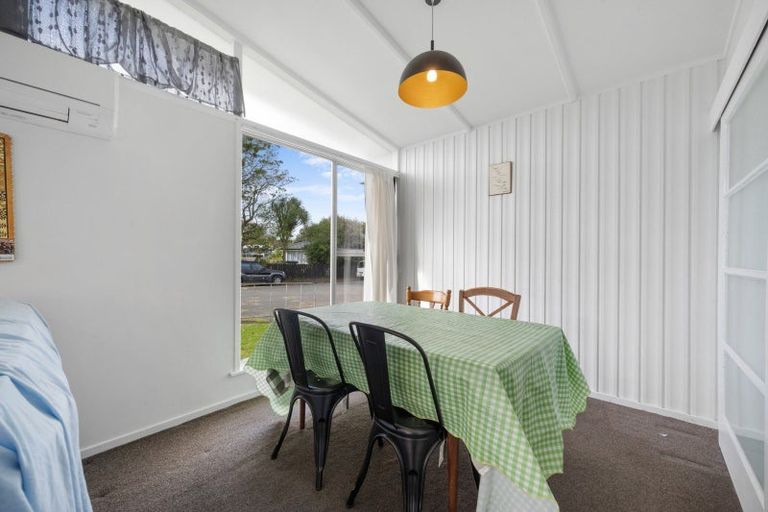 Photo of property in 3 Selsey Lane, Manurewa, Auckland, 2102