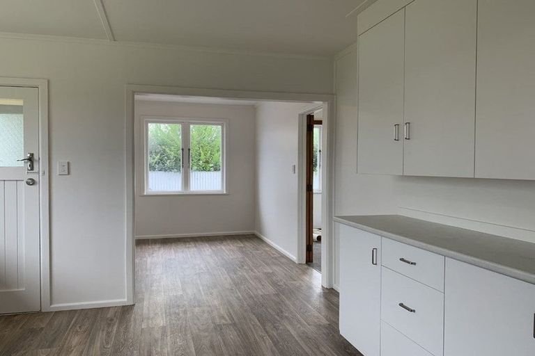 Photo of property in 13 Chester Street, Taradale, Napier, 4112