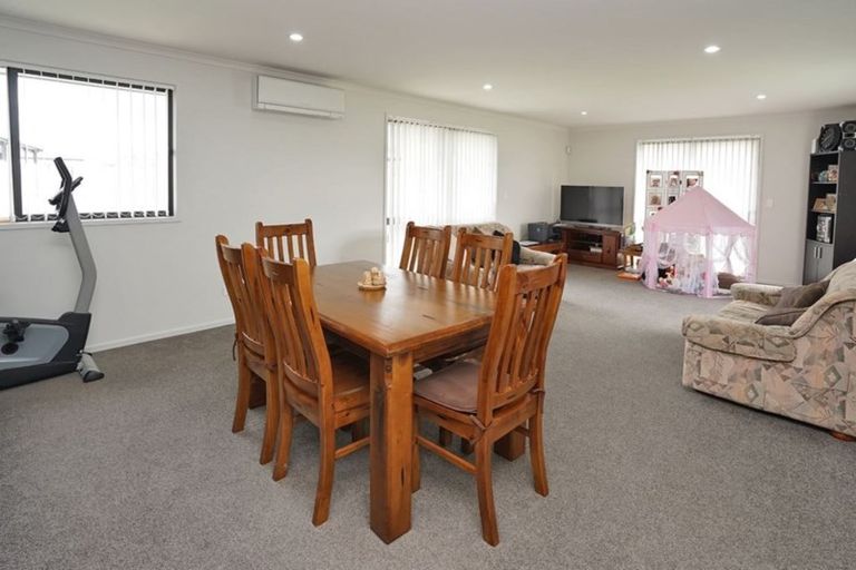 Photo of property in 18 Epping Place, Dinsdale, Hamilton, 3204