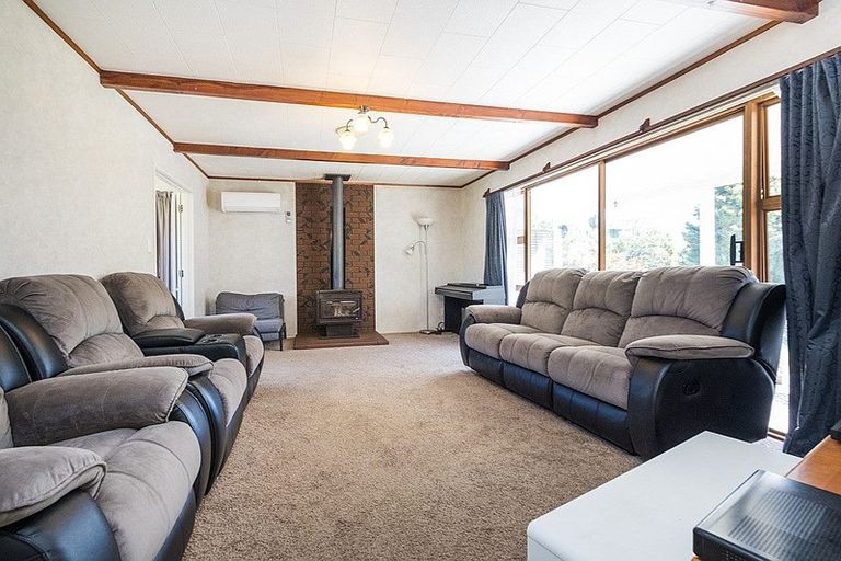 Photo of property in 6-8 East Road, Shannon, 4821