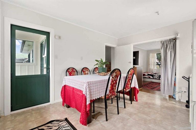 Photo of property in 51 Kairanga Street, Mangere East, Auckland, 2024