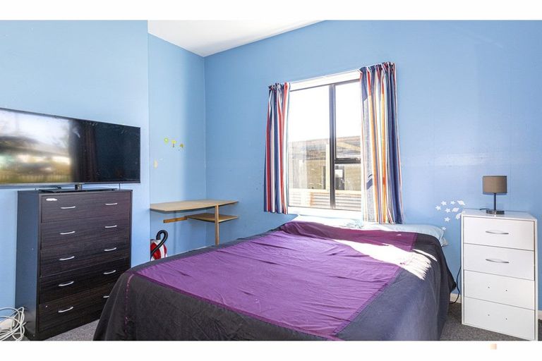 Photo of property in 4 Queen Street, Pareora, 7912