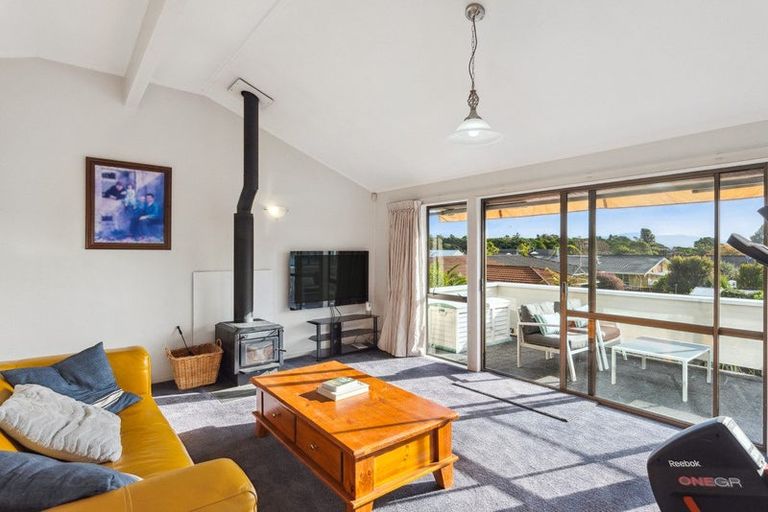 Photo of property in 4 Belvedere Avenue, Waikanae, 5036