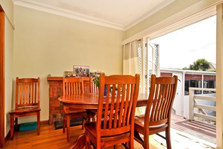 Photo of property in 281 Cambridge Road, Hillcrest, Hamilton, 3216