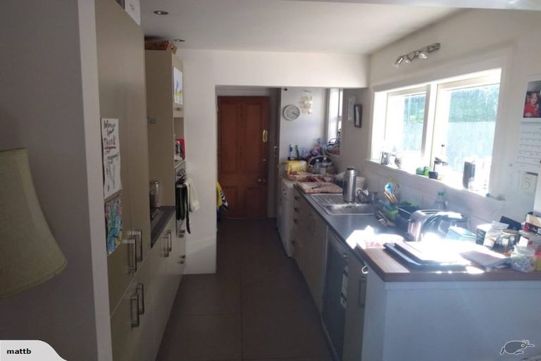 Photo of property in 244 Ohiro Road, Brooklyn, Wellington, 6021