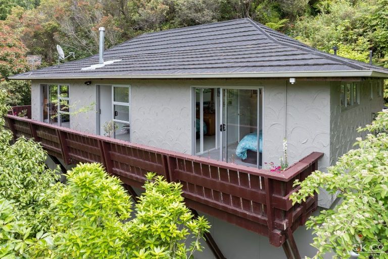 Photo of property in 14 Winchester Avenue, Pinehaven, Upper Hutt, 5019