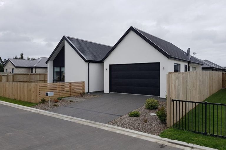 Photo of property in 4 Oscar Lane, Rolleston, 7615