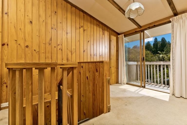 Photo of property in 22 Awaruku Road, Torbay, Auckland, 0630