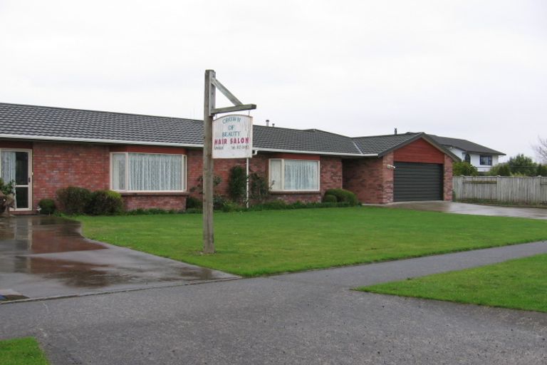 Photo of property in 182 Kelvin Grove Road, Kelvin Grove, Palmerston North, 4414