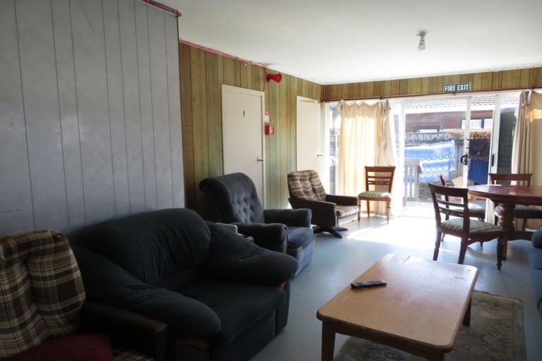 Photo of property in 35 Bay Street, Petone, Lower Hutt, 5012