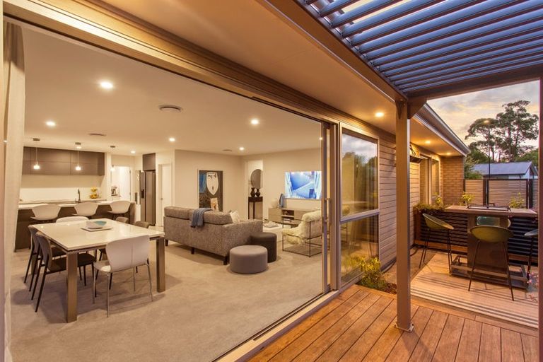 Photo of property in 93 Leistrella Road, Hoon Hay, Christchurch, 8025