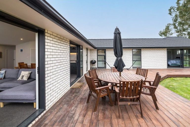 Photo of property in 474c High Street South, Carterton, 5713