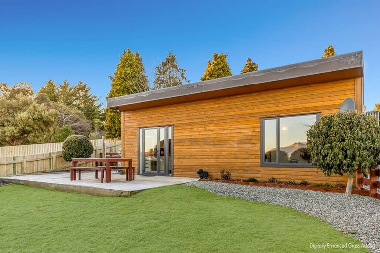 Photo of property in 24 Walker Street, East Gore, Gore, 9710