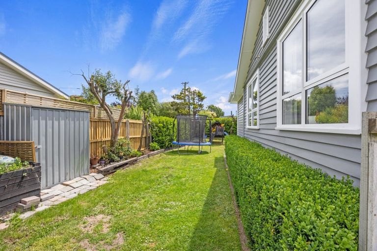 Photo of property in 48 Briggs Road, Mairehau, Christchurch, 8052