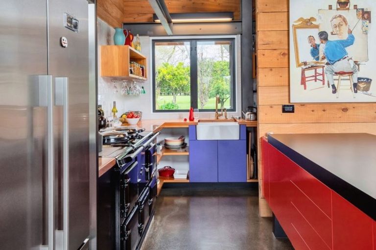 Photo of property in 1559 Kahikatea Flat Road, Kaukapakapa, 0871