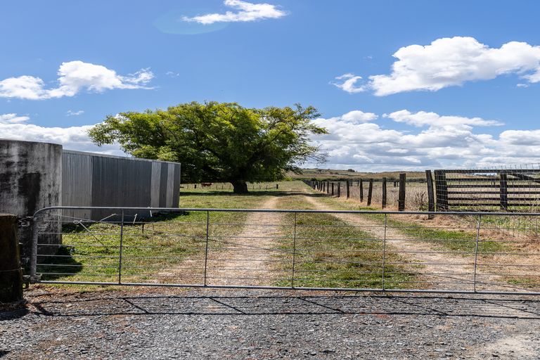 Photo of property in 2636 River Road, Horsham Downs, Hamilton, 3281