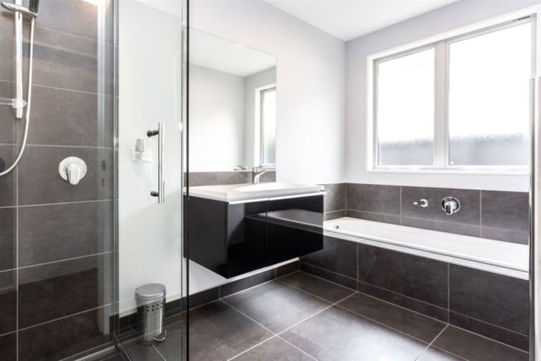 Photo of property in 27 Harvey Terrace, Richmond, Christchurch, 8013