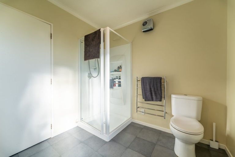 Photo of property in 86 Halstead Road, Pleasant Point, 7903