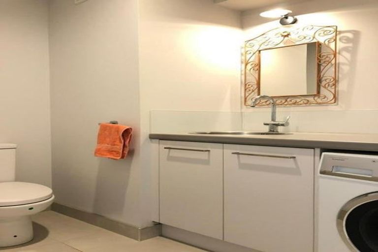 Photo of property in 22 Caldwells Road, East Tamaki Heights, Auckland, 2016