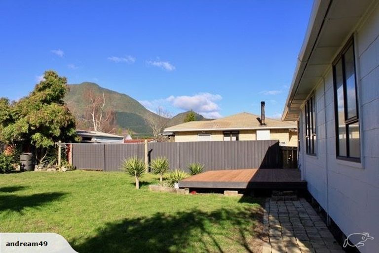 Photo of property in 17 Weld Street, Kawerau, 3127