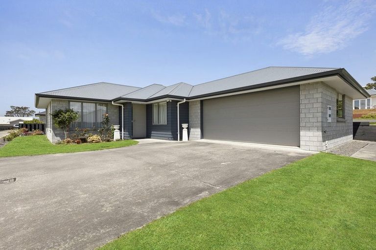 Photo of property in 2/653 Bank Street, Te Awamutu, 3800