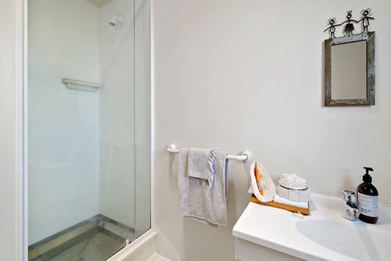 Photo of property in 57 Whitaker Street, Otumoetai, Tauranga, 3110