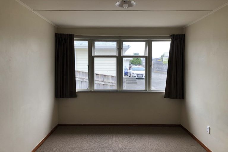 Photo of property in 642b Main Street, Palmerston North, 4414