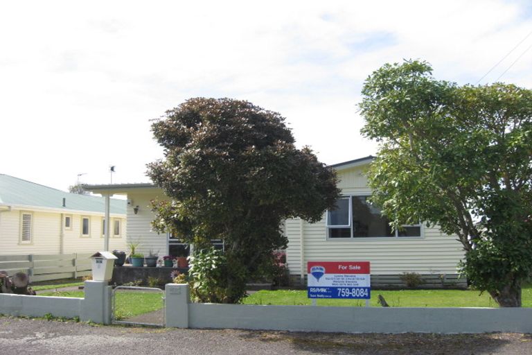 Photo of property in 2 Barry Lane, Ferndale, New Plymouth, 4310