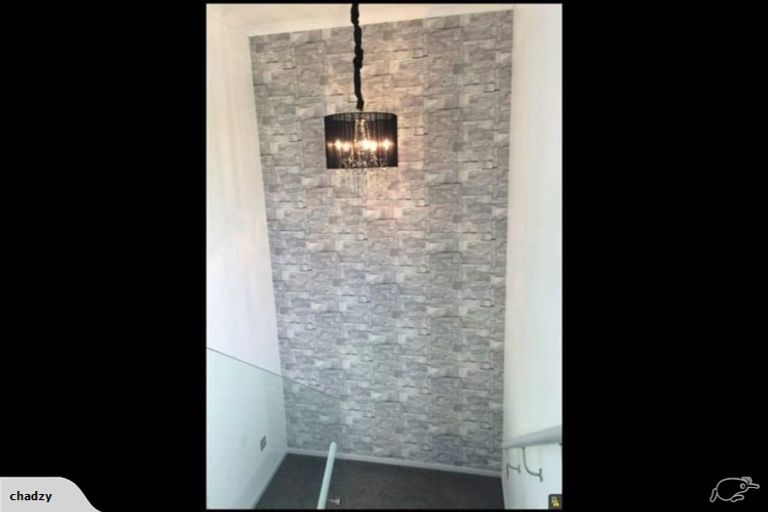 Photo of property in 108 Glanmire Road, Newlands, Wellington, 6037