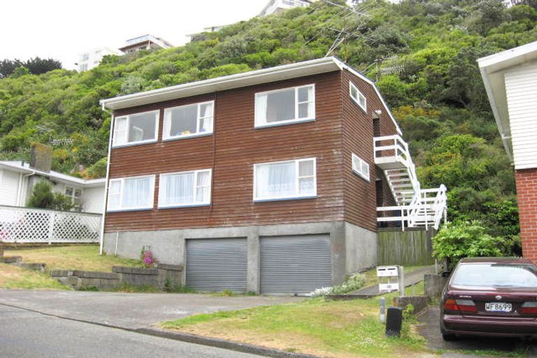 Photo of property in 40 Priscilla Crescent, Kingston, Wellington, 6021