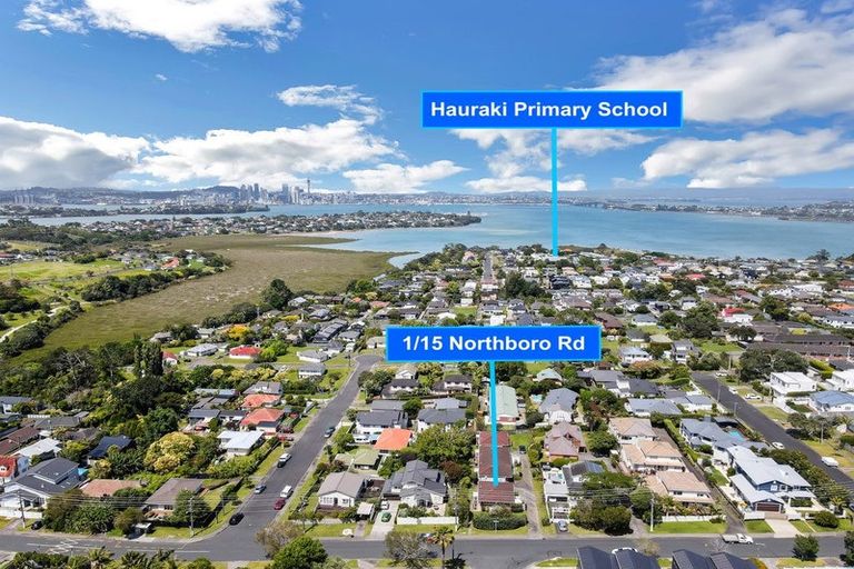 Photo of property in 1/15 Northboro Road, Hauraki, Auckland, 0622