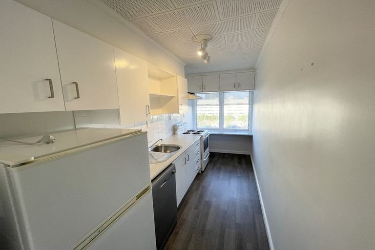 Photo of property in 31/125 Grant Road, Thorndon, Wellington, 6011