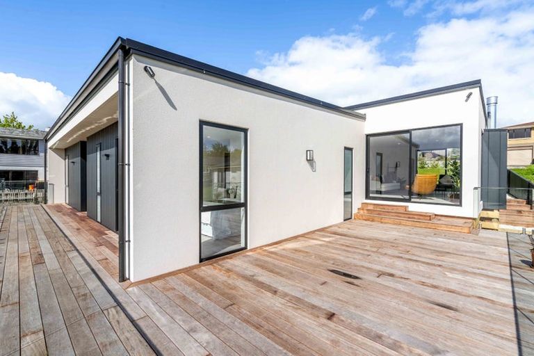 Photo of property in 13 Mitre Street, Gore, 9710