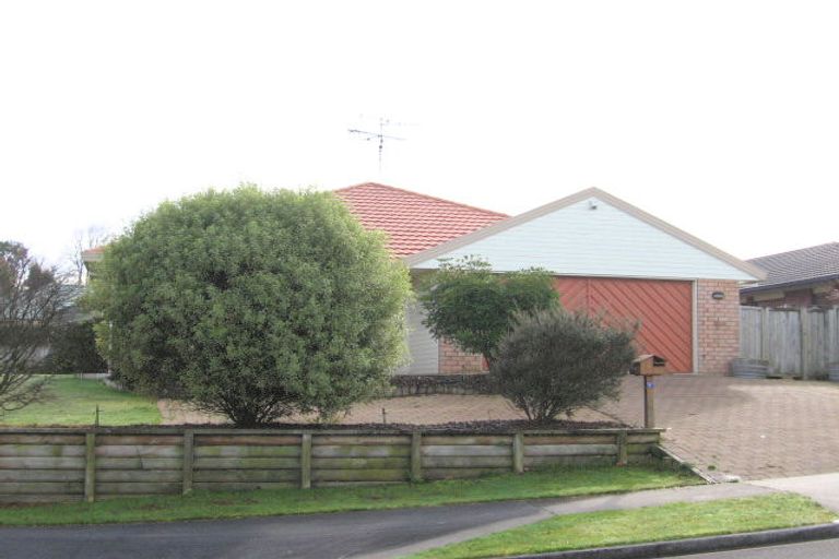 Photo of property in 1 Jersey Place, Grandview Heights, Hamilton, 3200