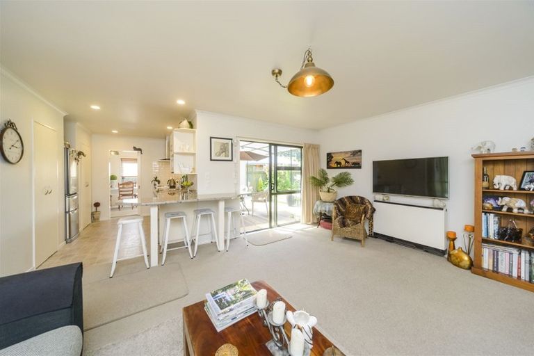Photo of property in 26 Washington Parade, Milson, Palmerston North, 4414