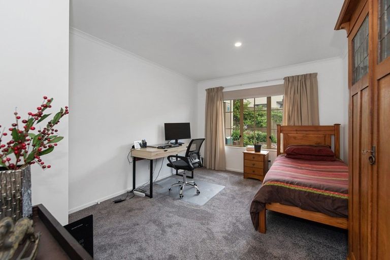 Photo of property in 62 Cairns Crescent, Rototuna, Hamilton, 3210