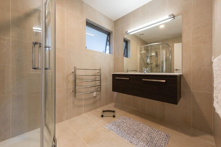 Photo of property in 12e Broadview Road, Opua, 0200