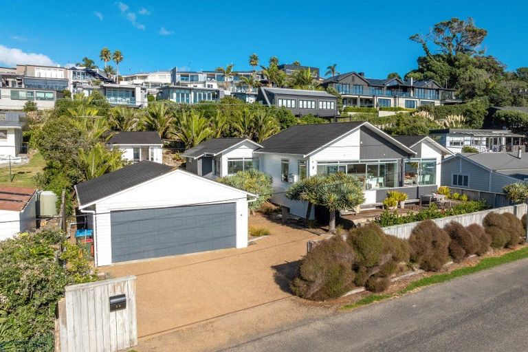 Photo of property in 2/28 Beach Parade, Oneroa, Waiheke Island, 1081