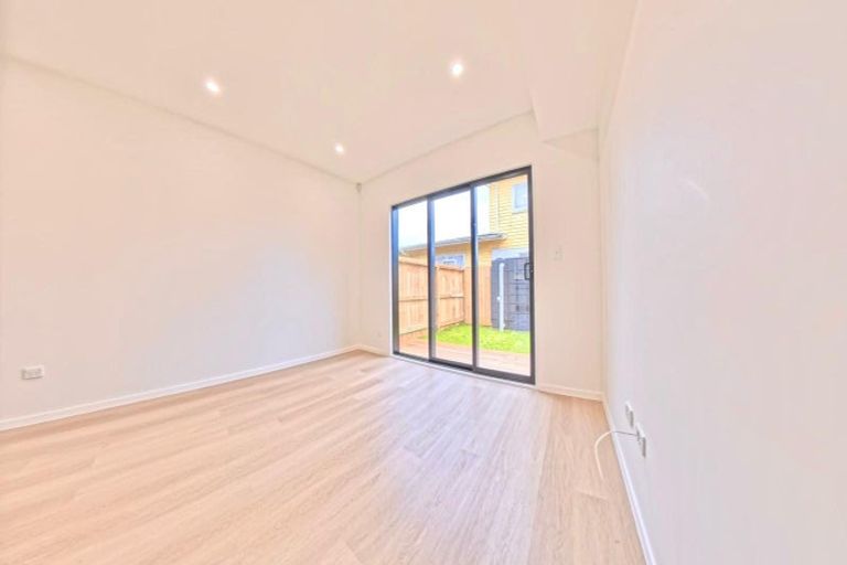 Photo of property in 140e Weymouth Road, Manurewa, Auckland, 2102